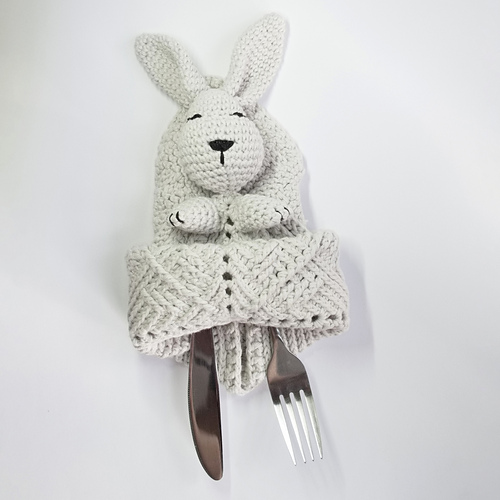 Ninka - Crochet cutlery holder with bunny