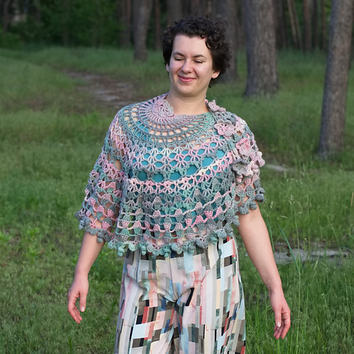 Romance Shawl photo 9