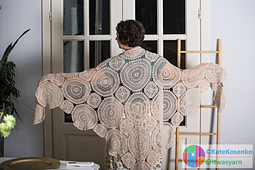 Elegant crochet shawl pattern with scalloped edge