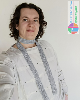 Skinny scarf made with Tesselia crochet pattern
