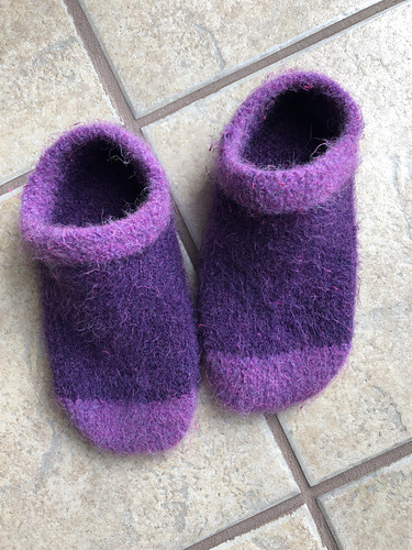EZ to-needle felted slipper pattern - byJDToots