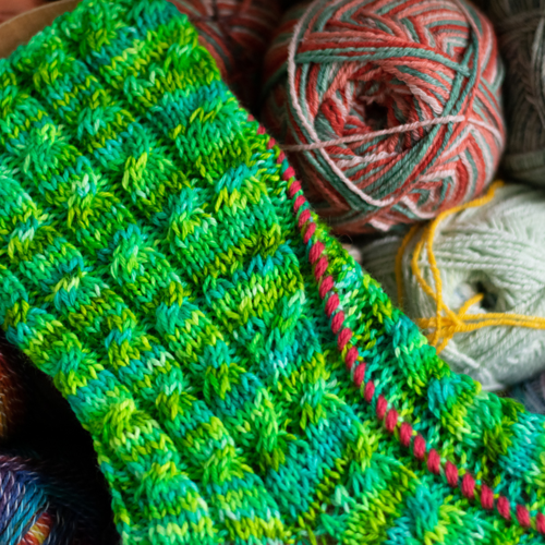 Ravelry: Valgus pattern by Jennifer Ruschinski
