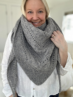 Large size in Manchelopis yarn.