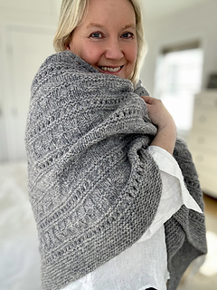 Large size in Manchelopis yarn.