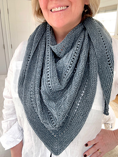 Large size in Meadow yarn (held double).