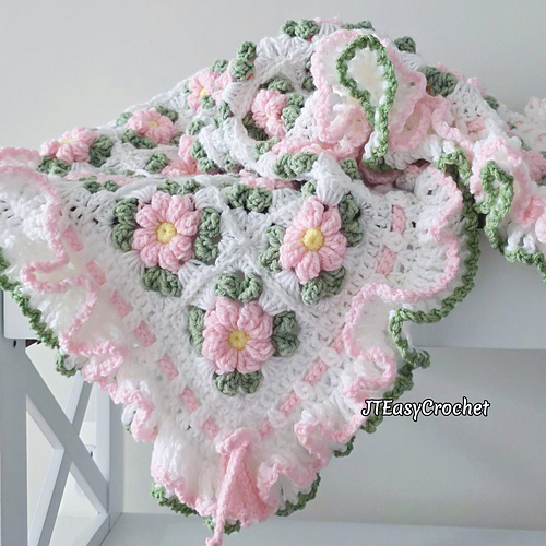 Coquette Flowers Blanket