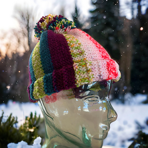Vertical Strip toque beanie knitting pattern