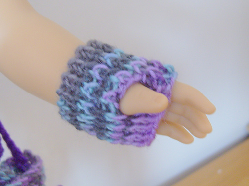 Fingerless Mittens for 18inch dolls photo 1