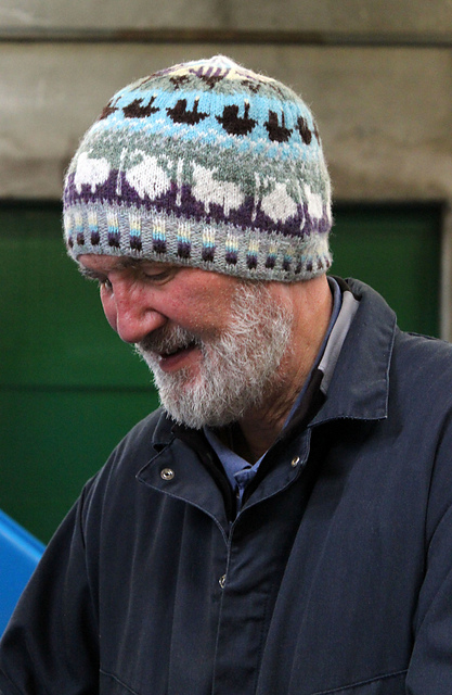Roadside Beanie pattern by Oliver Henry 