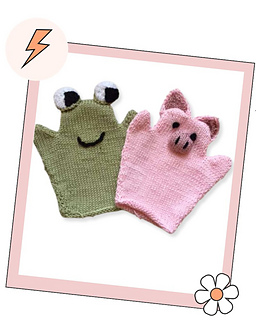 Frog and pig baby bath mitt knitting pattern in King Cole Cottonsoft DK, free pattern on the blog jane burns