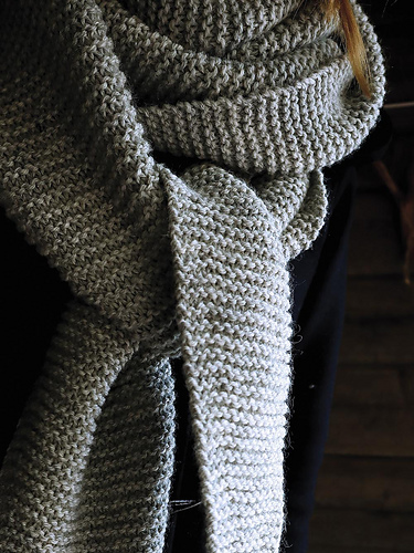 Hult - scarf photo 6