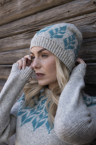 Isop - sweater photo 11