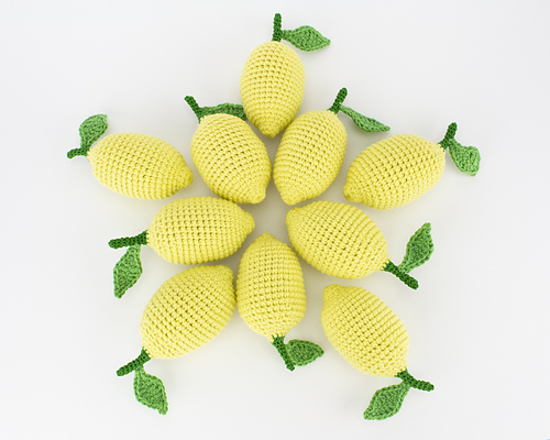 Yellow_lemons_9388_medium.jpg