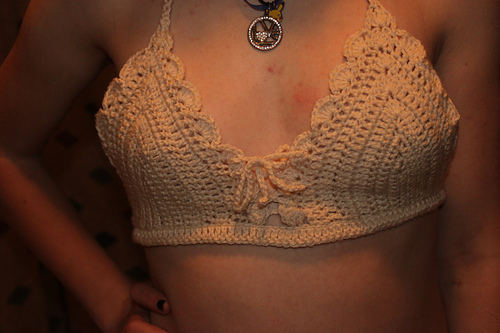 Teeny Weeny Teen Bikini Top photo 4