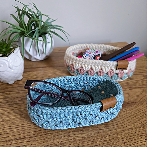 Crochet Glasses Holder