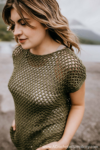 Honeycomb Mesh Crochet Top - Jennifer Renaud