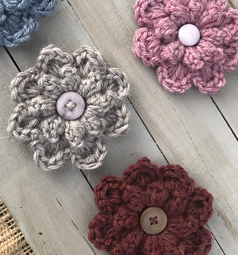 Ravelry: Autumn Berry Flower pattern by Jenny Dickens