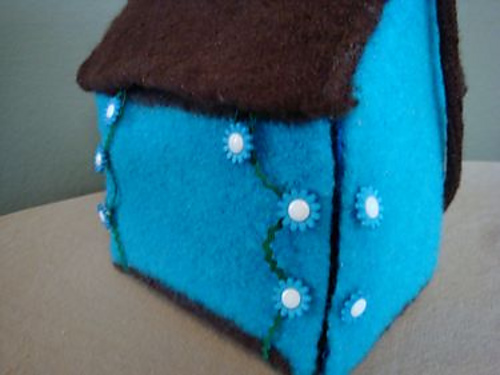 Felted Dollhouse photo 3