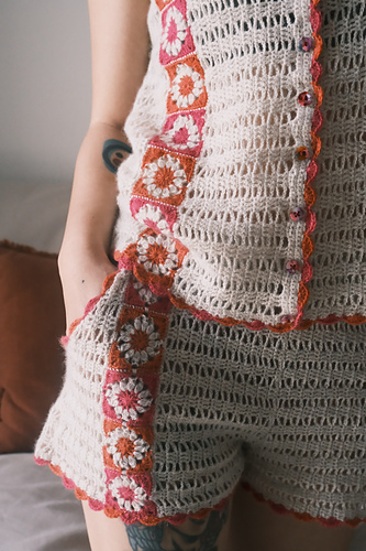 Reblossom Shorts