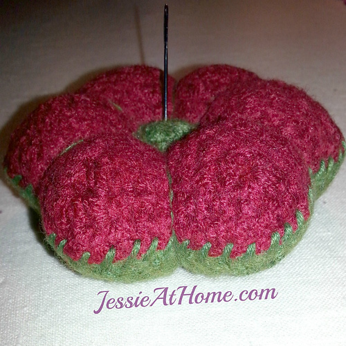 Felted Floral Pincushion photo 1