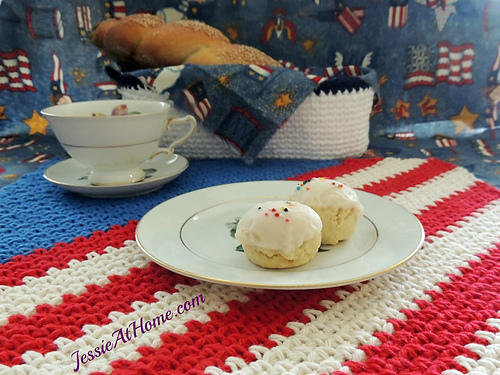 Crochet Patriotic Placemat photo 2