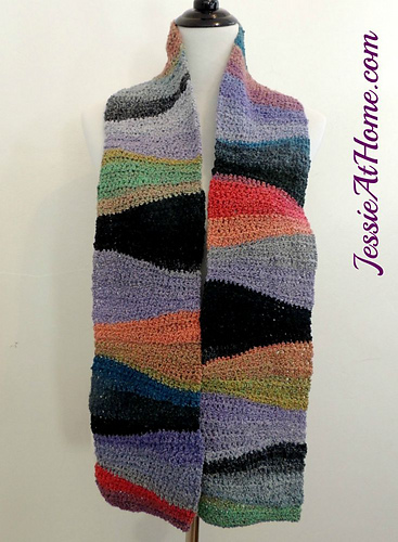 Textured Waves Scarf photo 4