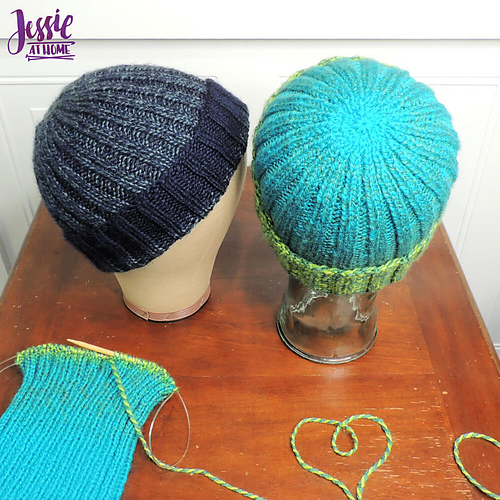 Ravelry Ribbed Donation Hat pattern by Jessie Rayot