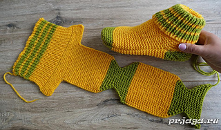 How to knit socks with two straight needles