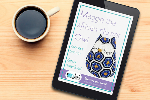 Maggie the African Flower Owl Pillow 다른 모습 4