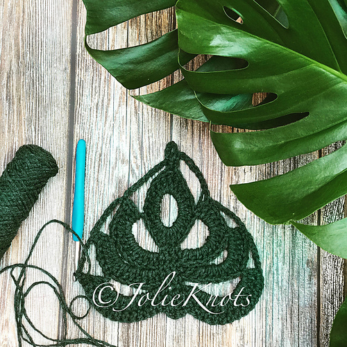 Monstera Leaf Plant Hanger photo 6