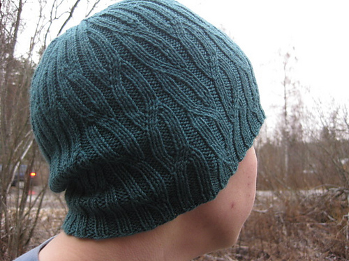 Ravelry: Dembow hat pattern by Susan Dittrich