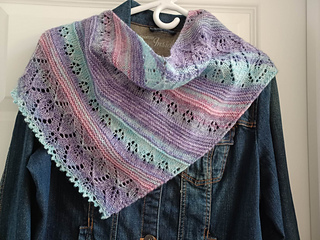 Version en couleurs pastels
Réalisation de Virginie Lelarge