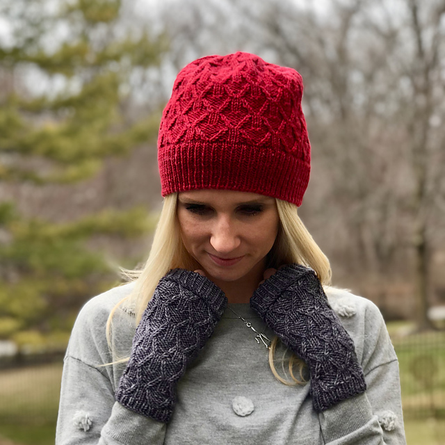 Ravelry: Juncture Hat pattern by Julie Hart