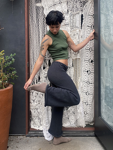 Røykaktig Kvarts Genserbukse - June Lagoon