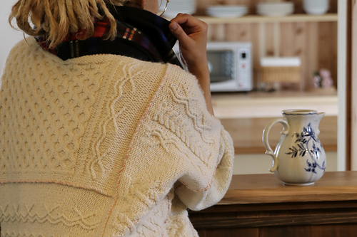 Ravelry: HANA pattern by Junko Okamoto