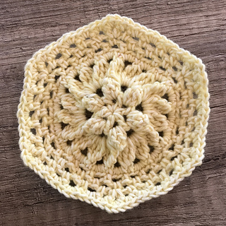 Week 4 Eclipse in color 817 Citrine