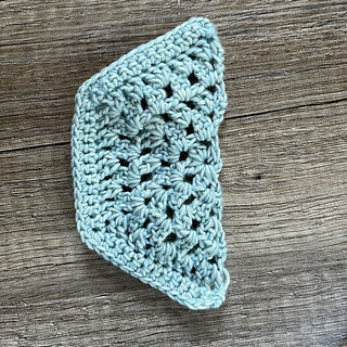 Week 14 Half Hexie B in color 813 Amazonite