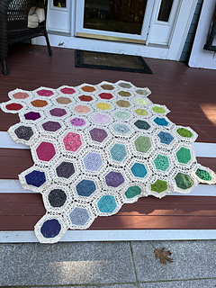 Full hexies joined, ready for the half hexies