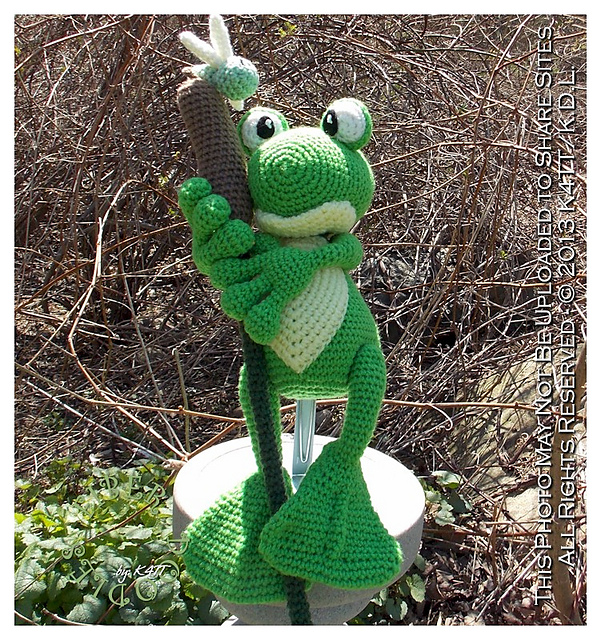 fernando the stuffed frog
