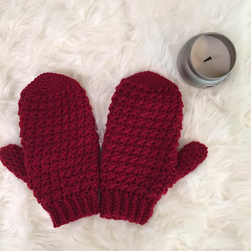 Laurel Mittens photo 3