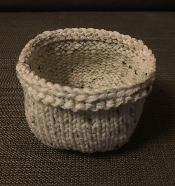 Ravelry Knit Bird Nest pattern by Whitney Richmond