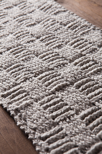 Tissiere Table Runner - Knit Picks