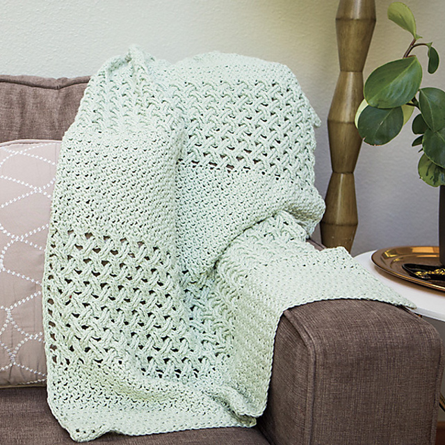 Ravelry Woven Baby Blanket pattern by Kristi Simpson