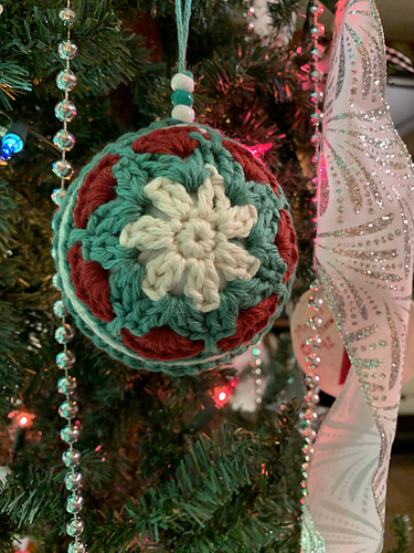 0-1546 Christmas Flowers photo 4