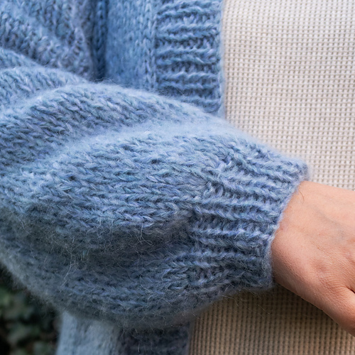 Ravelry Daybreak Cardigan pattern by Knitting with Chopsticks