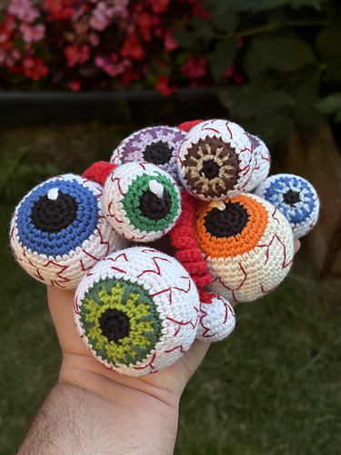Spooky Eyeballs