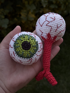 5A & 5B: Large Dual Colour eyes