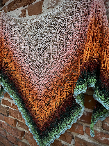 Tiliana shawl