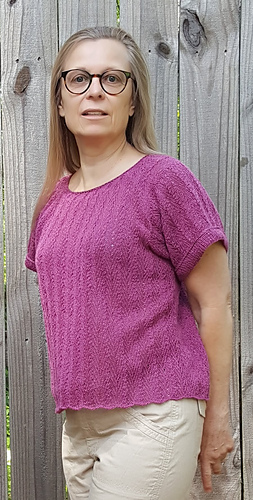 Herringbone Linen Tee
Design and Pattern by Karen Vølund Fechter
June 2020