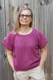 Herringbone Linen Tee
Design and Pattern by Karen Vølund Fechter
June 2020